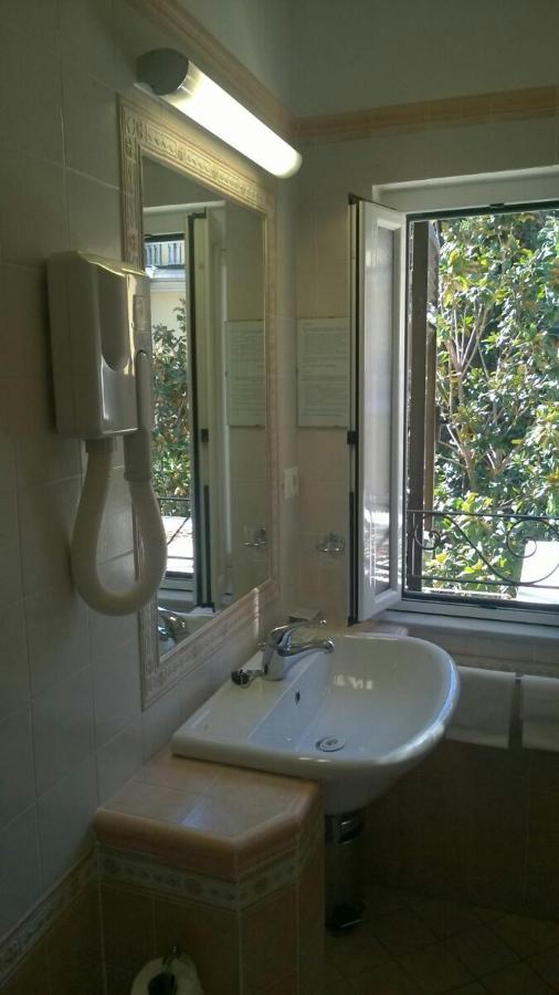Sabini Rentals - Affittacamere Santa Margherita Ligure Exterior foto